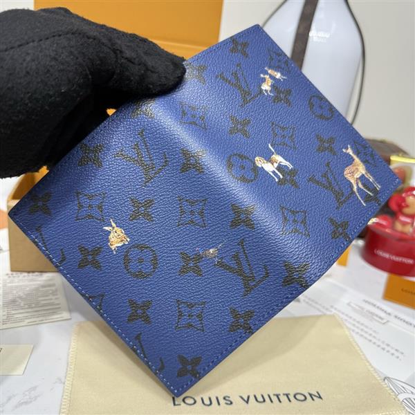 2026122105458406 270